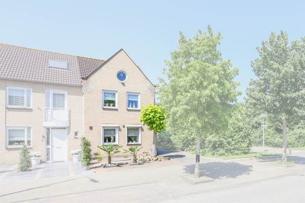 Woning Kastanjelaan 83 Halsteren