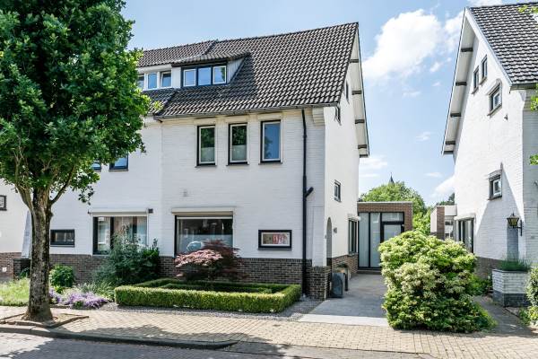 Woning Dr.Poelsstraat 13 Kerkrade