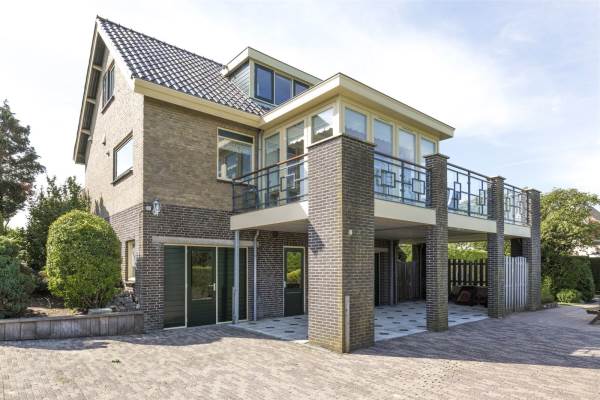 Woning Uiterbuurtweg 63 Nieuwveen
