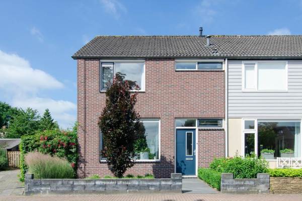 Woning Pr.Bernhardlaan 1 Nieuwleusen