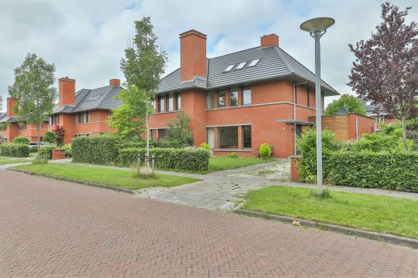 Woning Otto Cluivinglaan 19 Eelderwolde