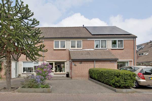 Woning Doornenburg 111 Heemskerk