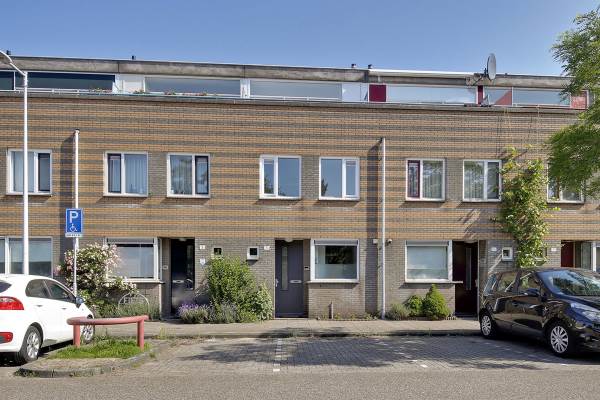 Woning Adrianus van Waertweg 5 Amsterdam