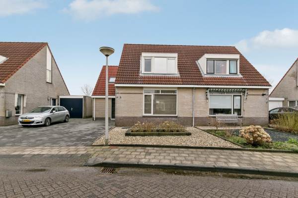 Woning Dokter Idzerdastrjitte 8 Akkrum