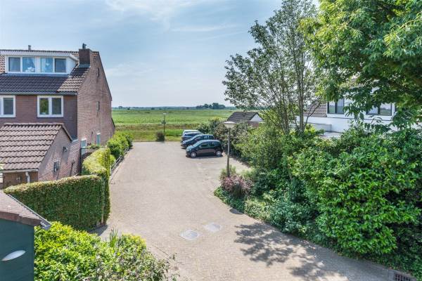 Woning Dovenetelhof 19 Baarn