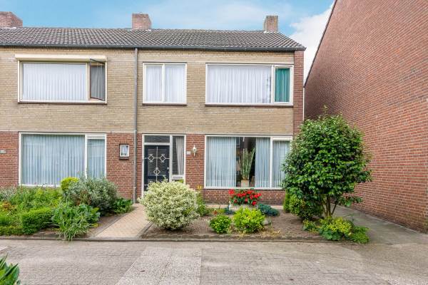 Woning Van Oost-Frieslandstraat 102 Schijndel