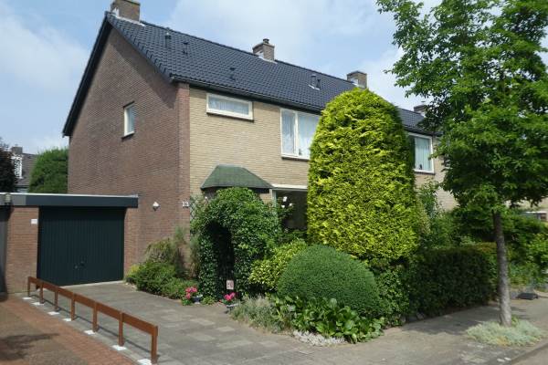 Woning Petuniastraat 13 Rhenen