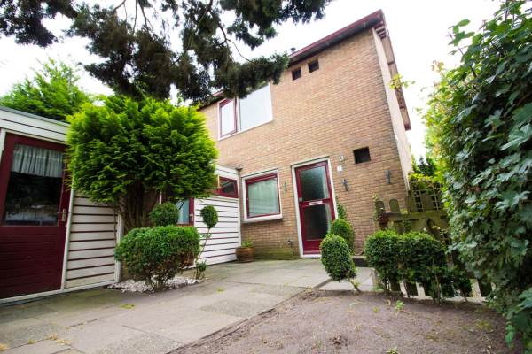 Woning Lobeliastraat 1 Hoogkarspel