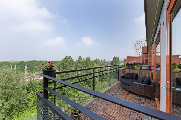 Woning Leeuwendalersweg 594 Amsterdam