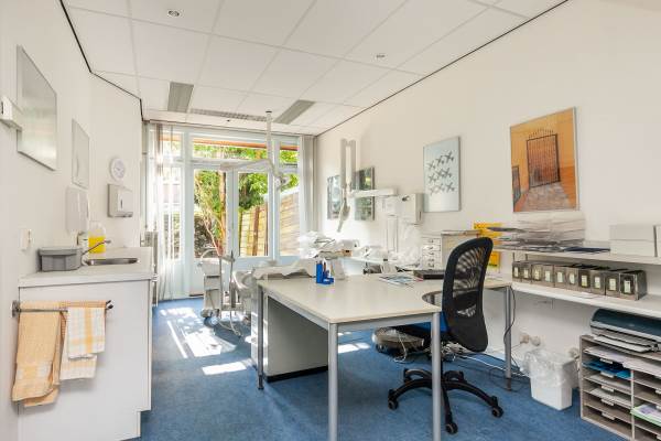 Woning Apeldoornselaan 102 Den Haag