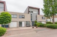 Woning E. du Perronstraat 33 Almere