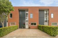 Woning Henry Moorestraat 28 Almere