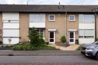Woning Julianalaan 28 Raamsdonksveer