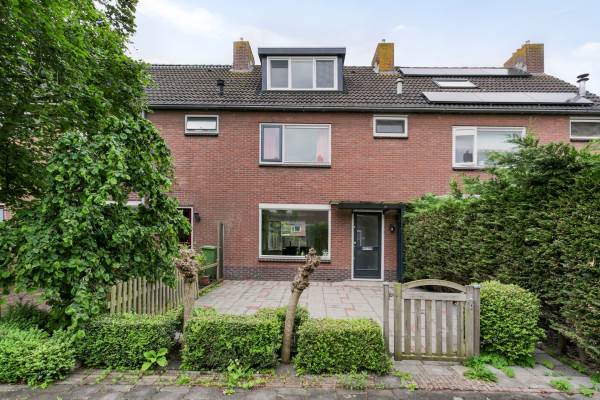 Woning Wethouder van Damlaan 26 Wilnis