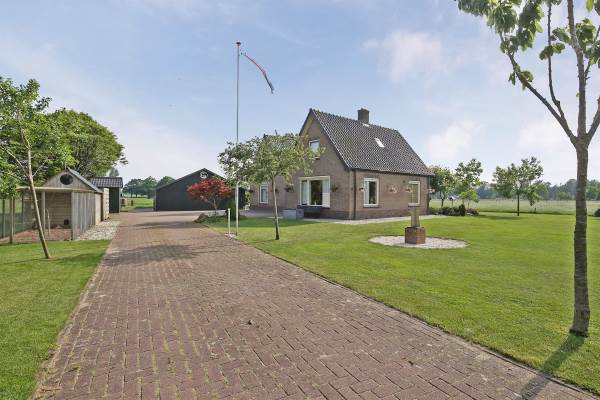 Woning Langeweg 15 Emst