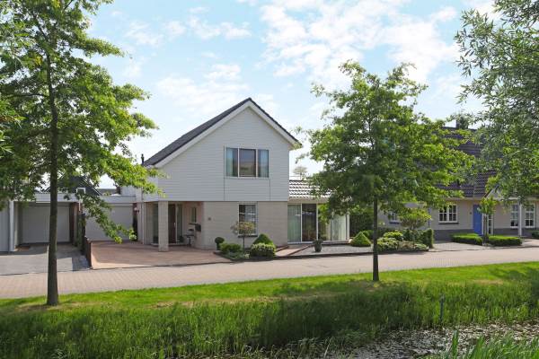 Woning Theo van Doesburgstraat 84 Drachten