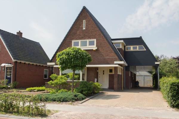 Woning Jeltingalaan 31 Buitenpost