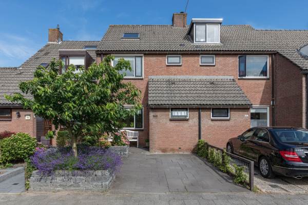 Woning Ring 160 Hendrik-Ido-Ambacht