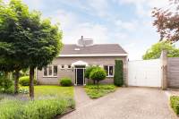 Woning Esdoornlaan 42 Halsteren