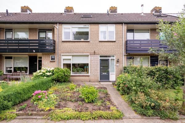 Woning Lindenhof 17 Sleeuwijk