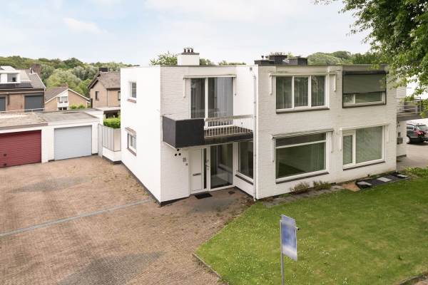 Woning Dr. Hustinxlaan 21 Heerlen