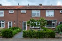 Woning Arent van der Graeffstraat 24 Zuid-Beijerland