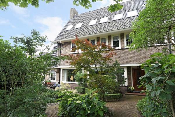 Woning Prins Willem van Oranjelaan 25 Naarden