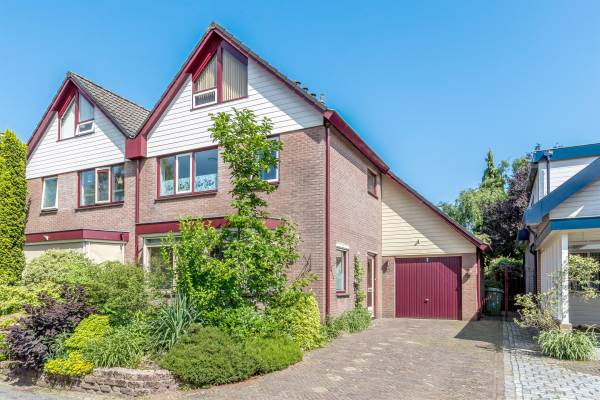 Woning Vogelzang 13 Elst