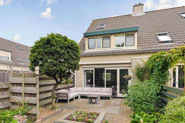 Woning Dr. W. Dreesstraat 105 Katwijk