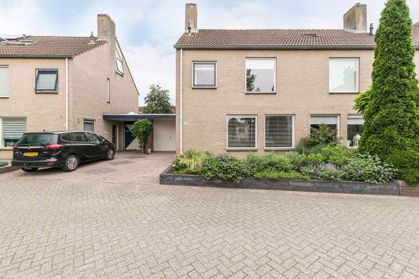 Woning Hoefslagmate 8 Zwolle