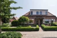 Woning van Limburg Stirumstraat 32 Nijverdal