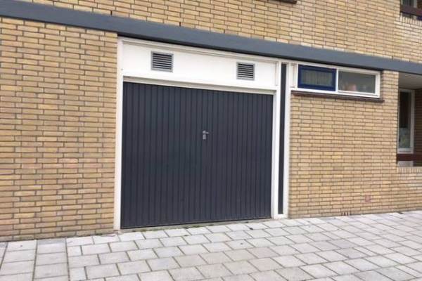 Garage Rossinistraat 9 Schiedam