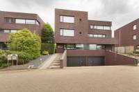 Woning Villa Waterviolier 5 Waalwijk