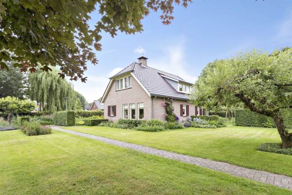 Woning Stationsstraat 72 Zetten