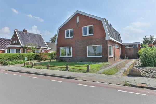 Woning Henricus van Cappenbergweg 8 Kloosterburen