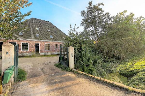 Woning Purmerdijk 8 Purmerend