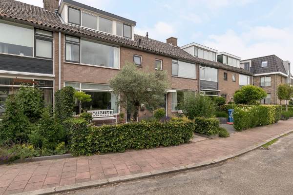 Woning Esdoornlaan 8 Harmelen