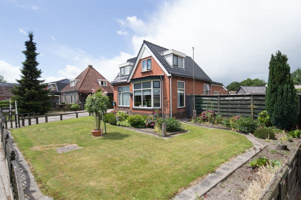 Woning Dorpsstraat 7 Nieuw-Roden