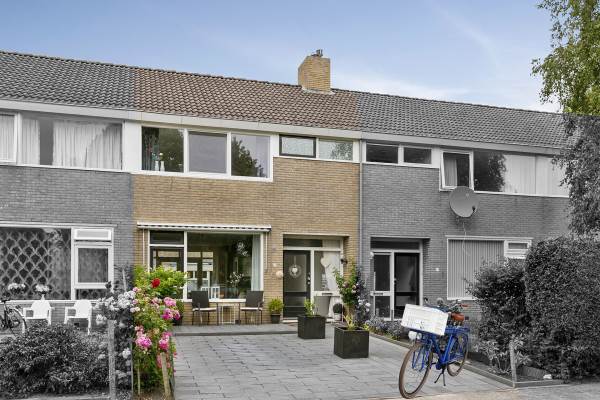 Woning Graldastins 8 Stiens