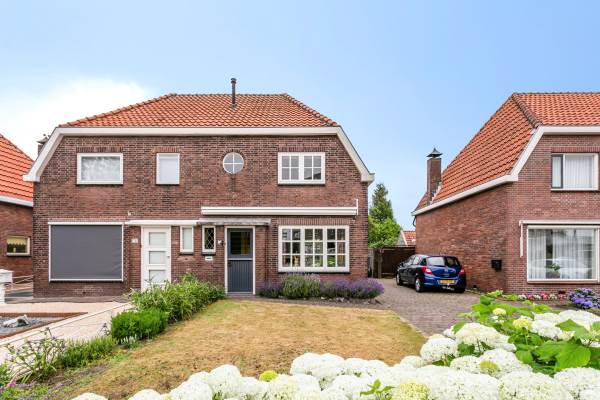 Woning Esdoornlaan 15 Oosterhout Nb