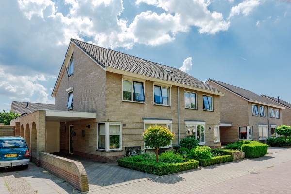 Woning Leeuwebek 11 Nijverdal