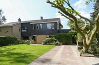 Woning Burgemeester van Walsemlaan 25 Epe
