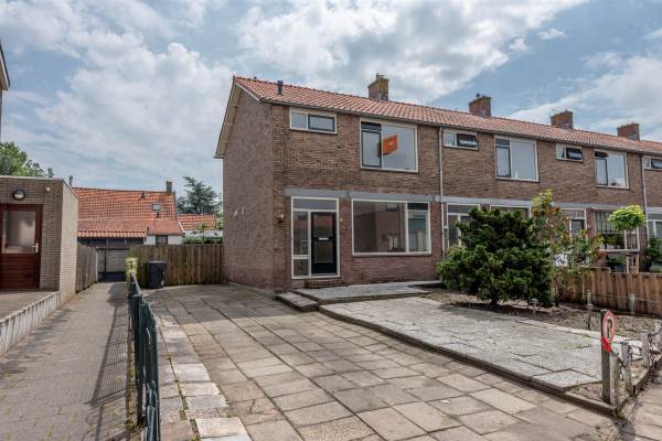 Woning Molenlaan 39 Maasdam