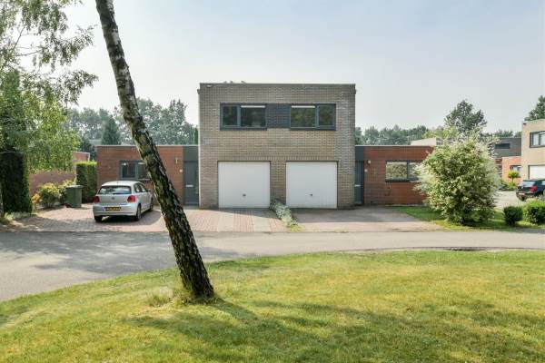 Woning Sneeuwuil 44 Emmen