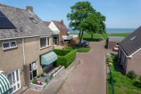 Woning Zuiderzeeweg 2 Marken