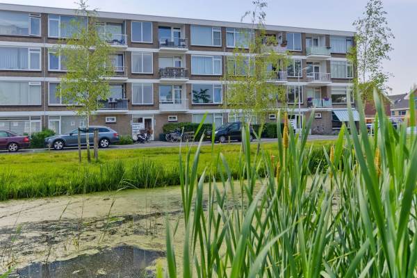 Woning Jan van Goyenplantsoen 27 Voorschoten