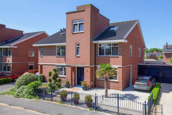 Woning Abrikozenhof 29 Almere