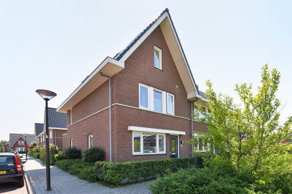 Woning Govert Oostwoudpad 8 Zwaag