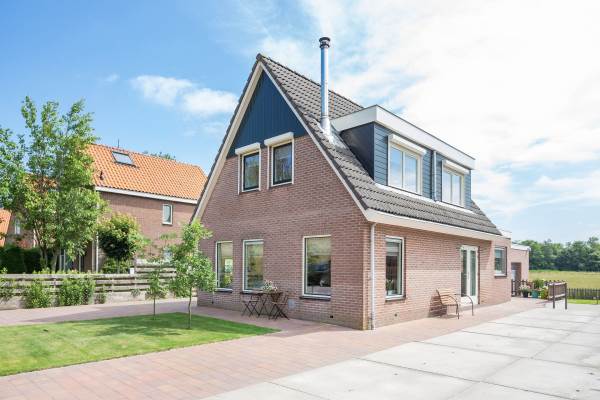 Woning Zesstedenweg 8 Scharwoude