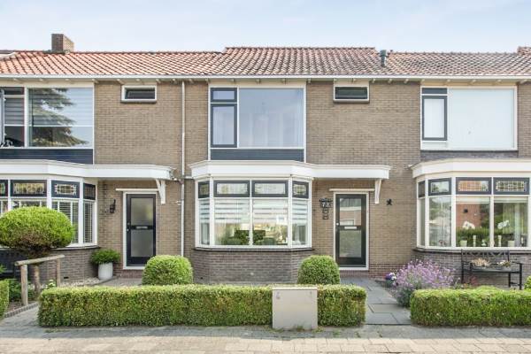 Woning Anjelierlaan 7 Lutjebroek